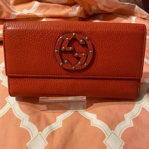 Authentic Gucci Long Wallet w/Dust Bag
